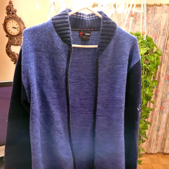 Versace men sport jaclet XL - Picture 4 of 8